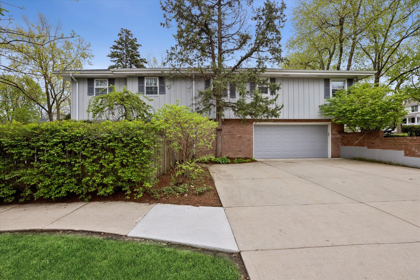 801 S Madison Street