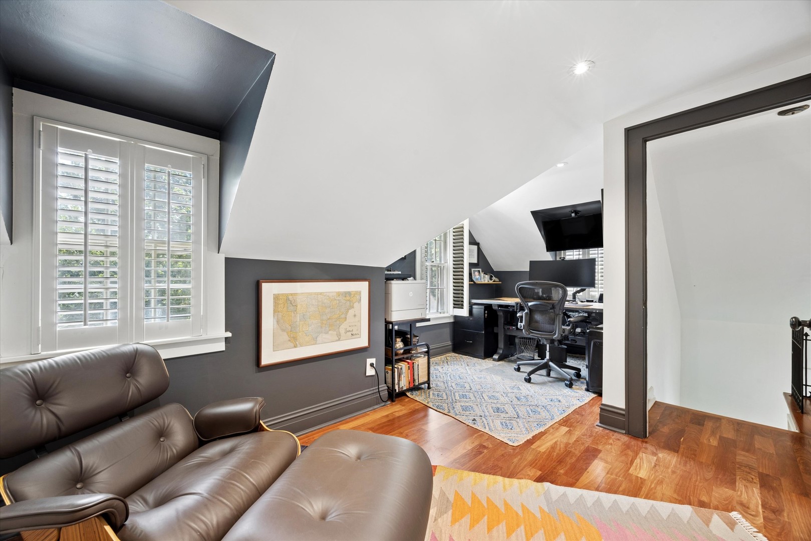 801 N MADISON Street