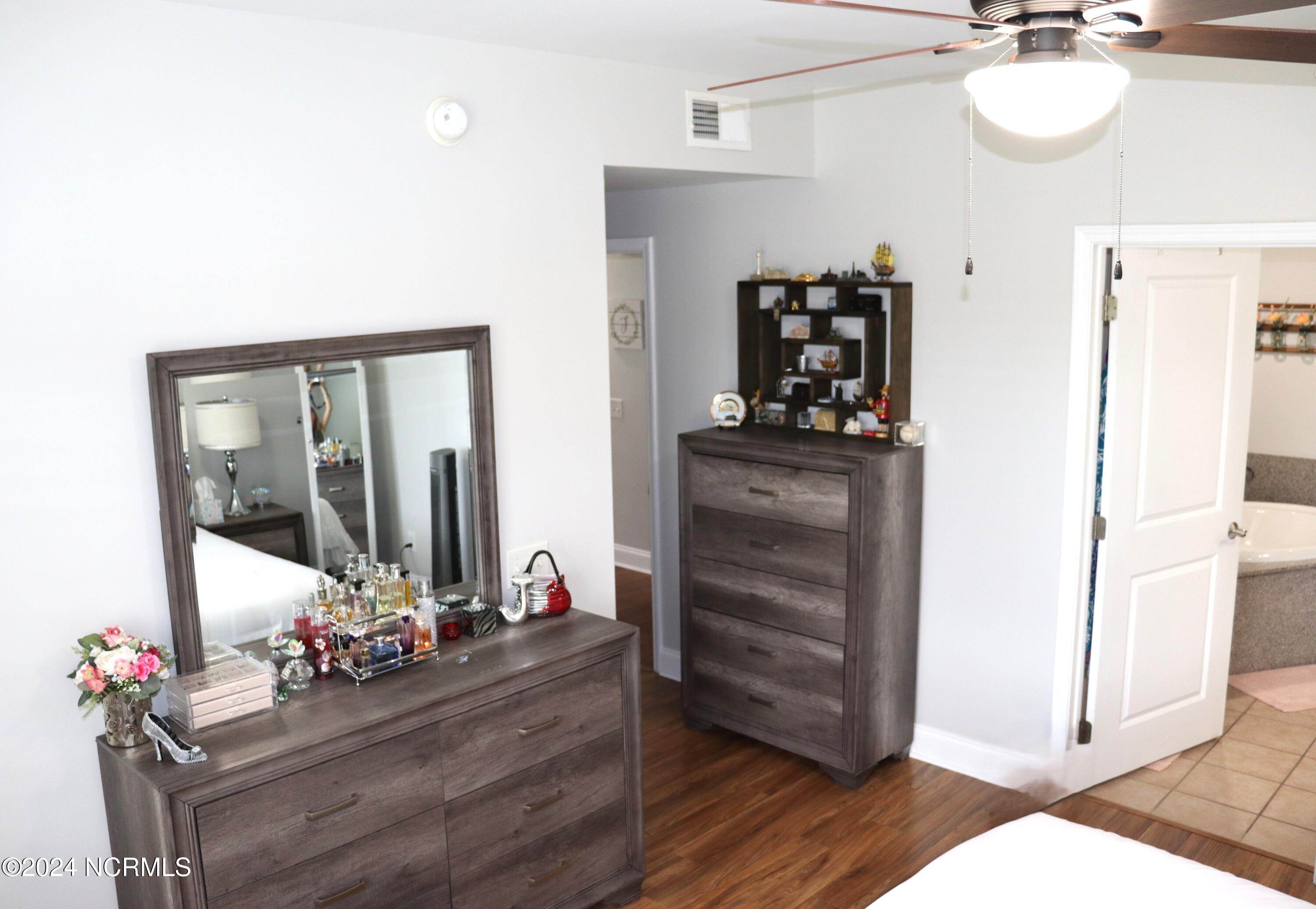 4100 Marsh Grove Lane, Unit 4207