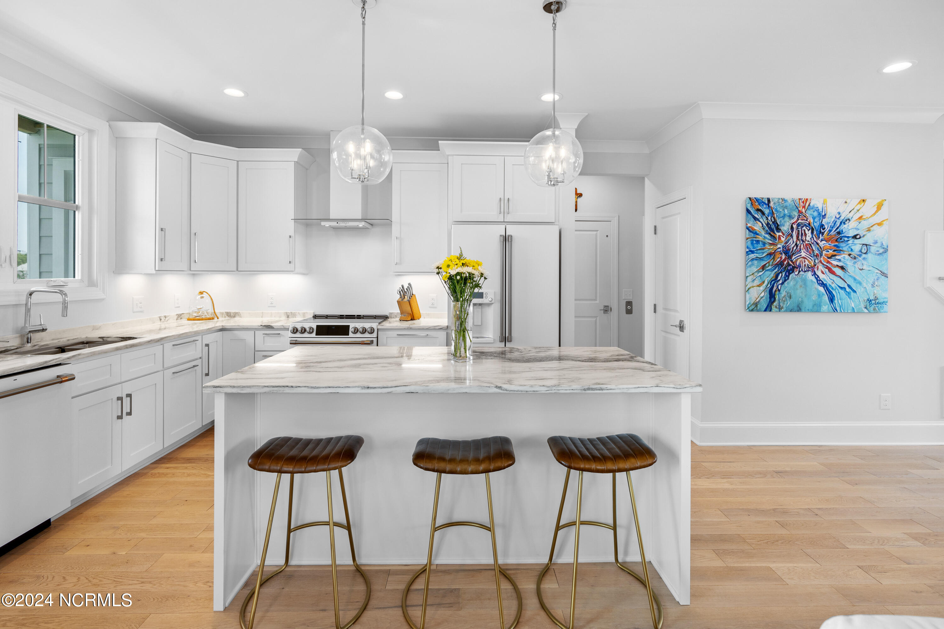 108 Lucas Cove