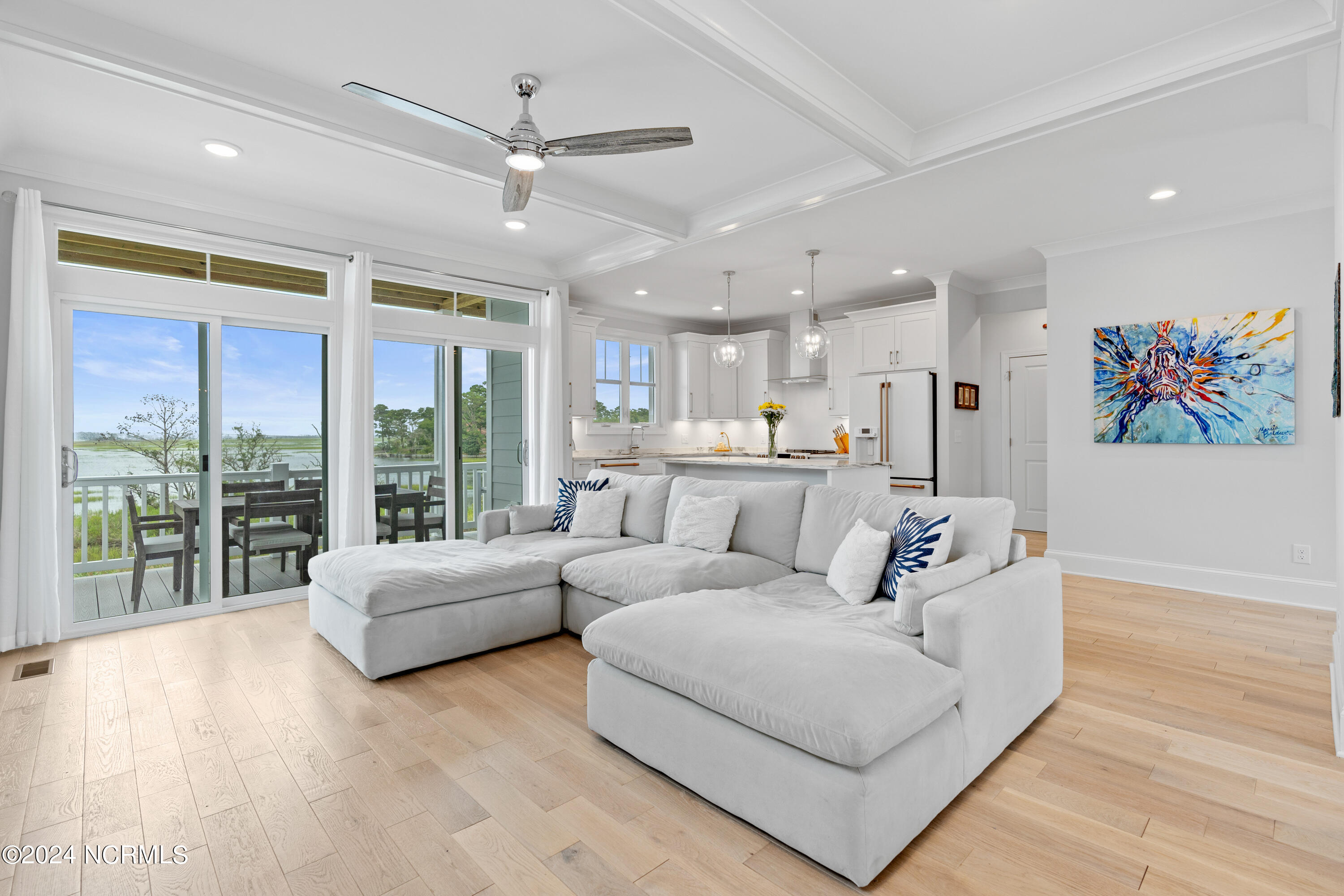 108 Lucas Cove