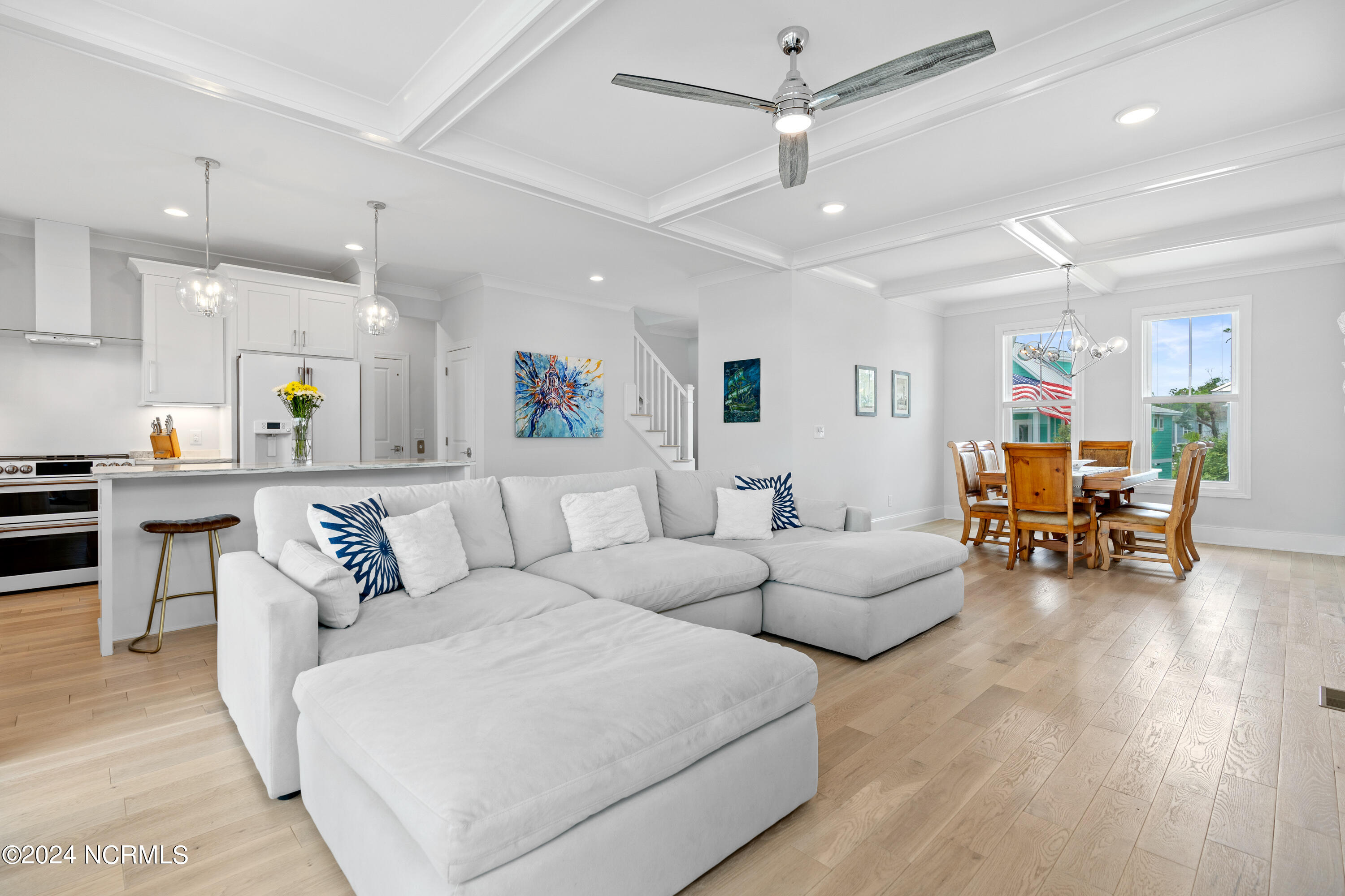 108 Lucas Cove