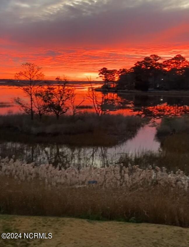108 Lucas Cove