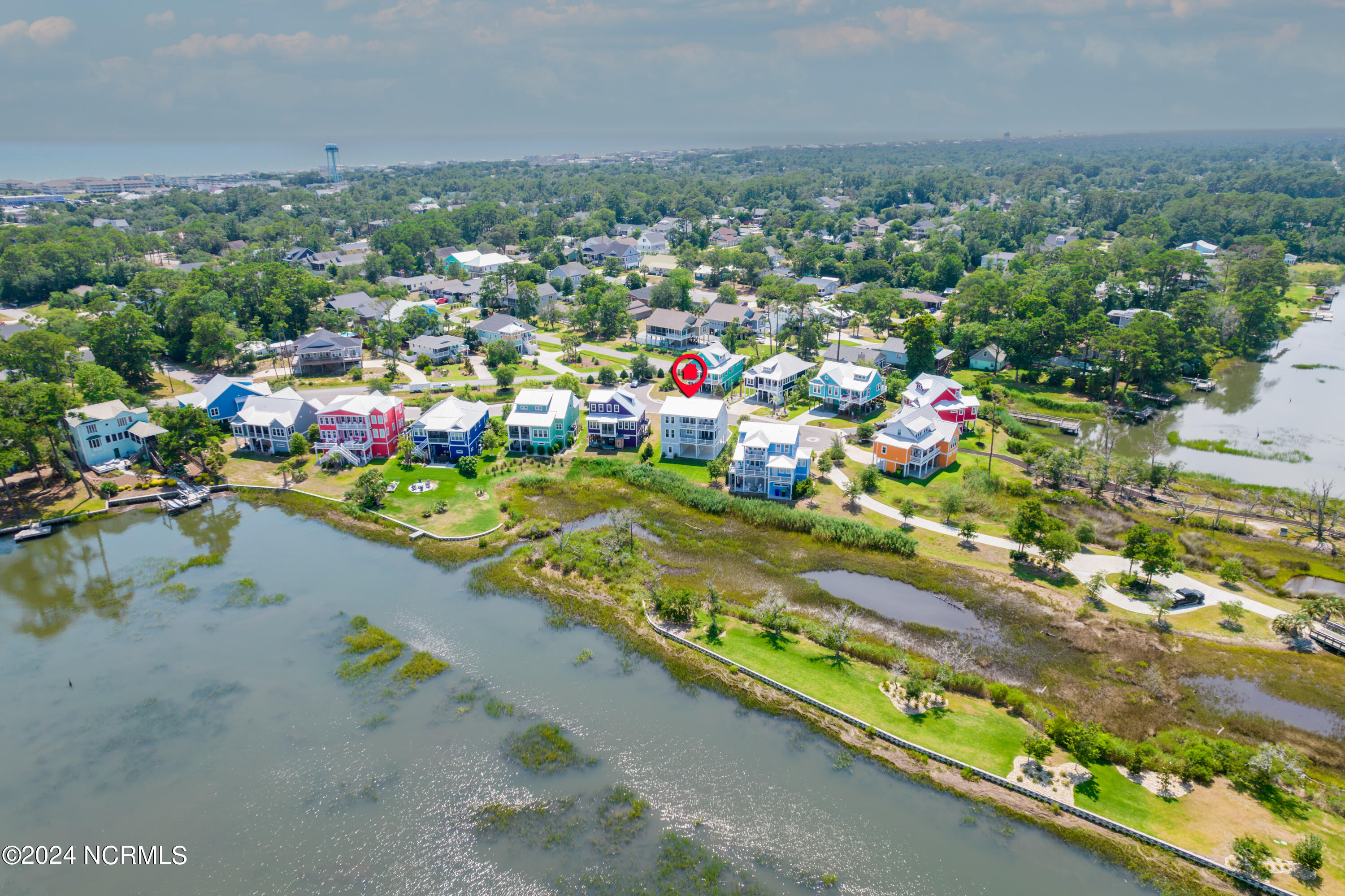 108 Lucas Cove