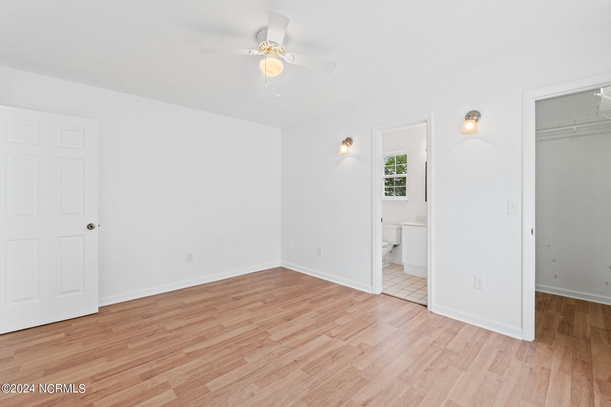 128 NE 14th Street