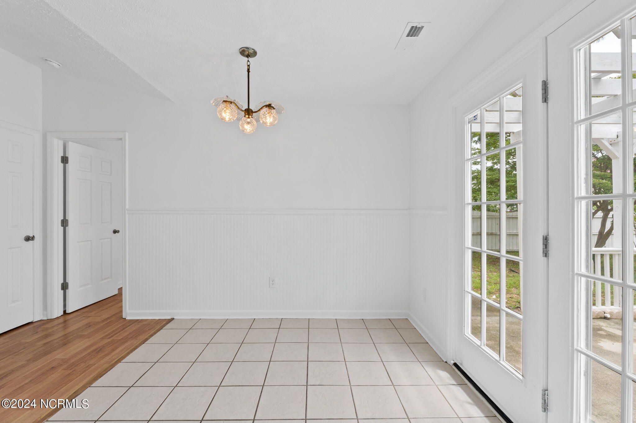 128 NE 14th Street