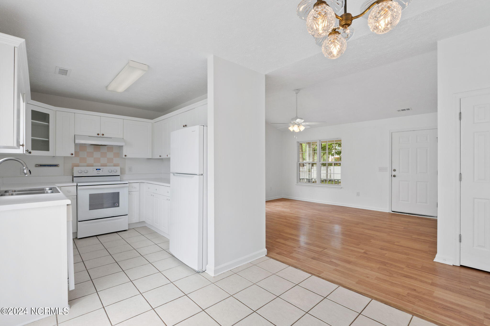 128 NE 14th Street