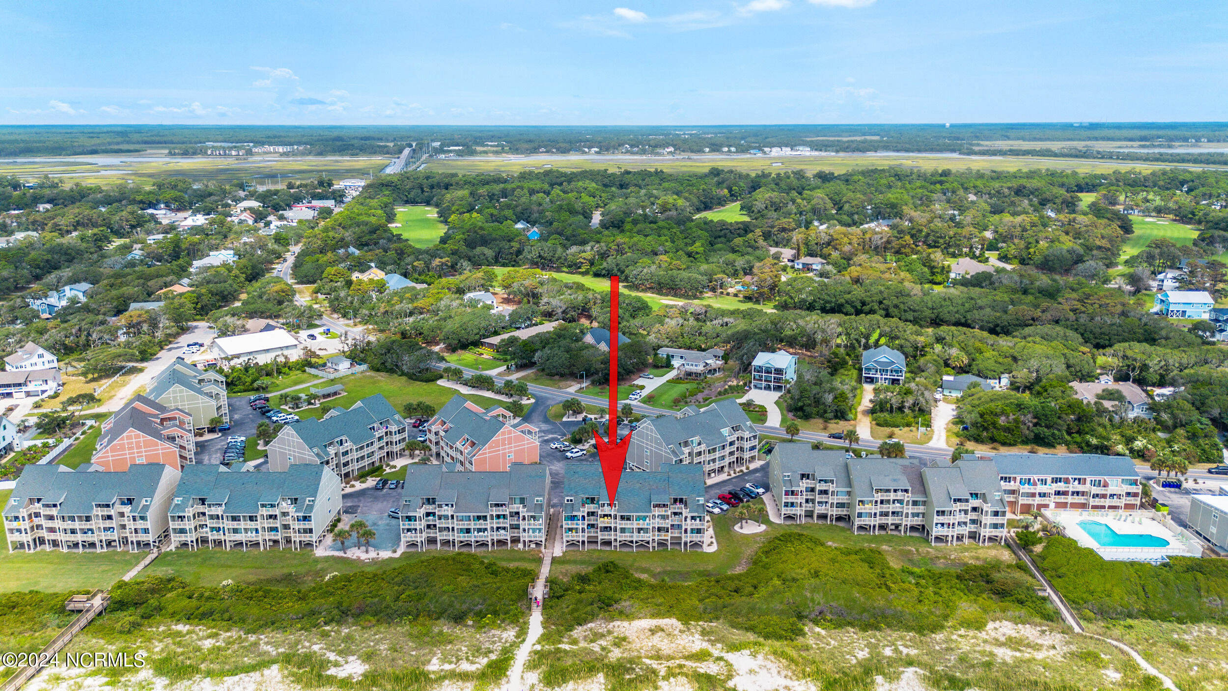 1000 Caswell Beach Road, 909