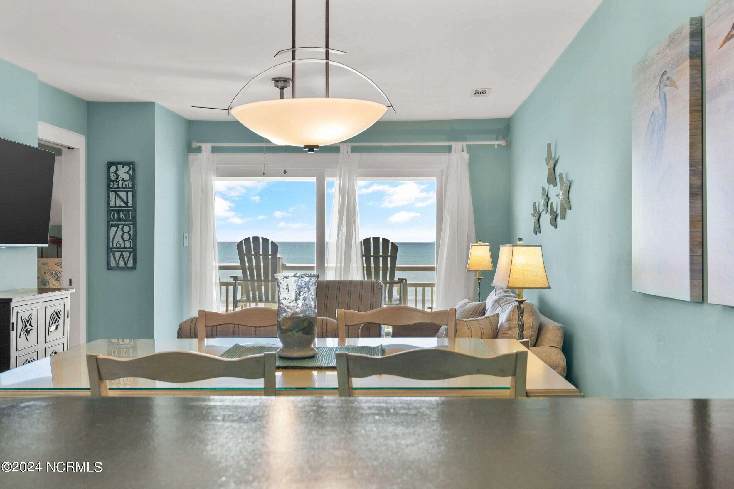 1000 Caswell Beach Road, 909