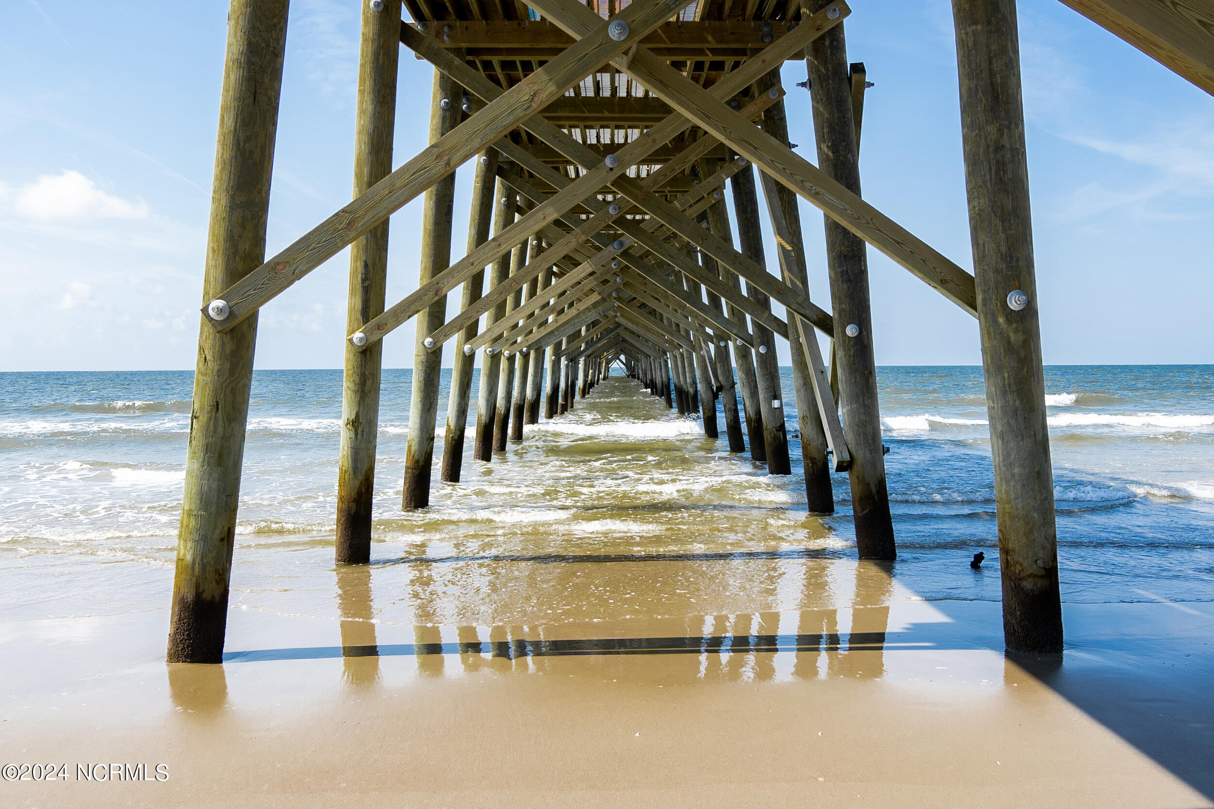 1000 Caswell Beach Road, 909