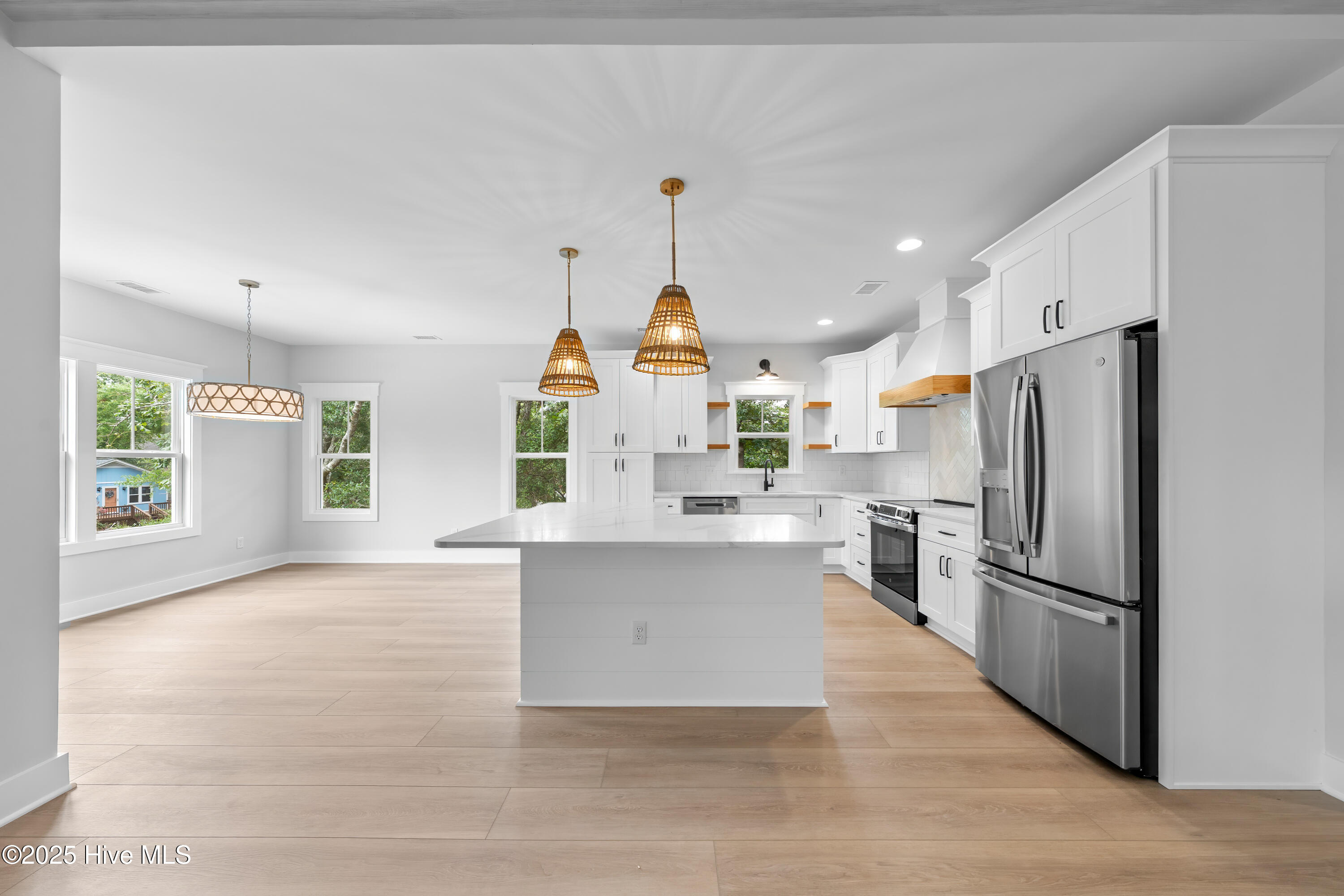 232 NE 38th Street