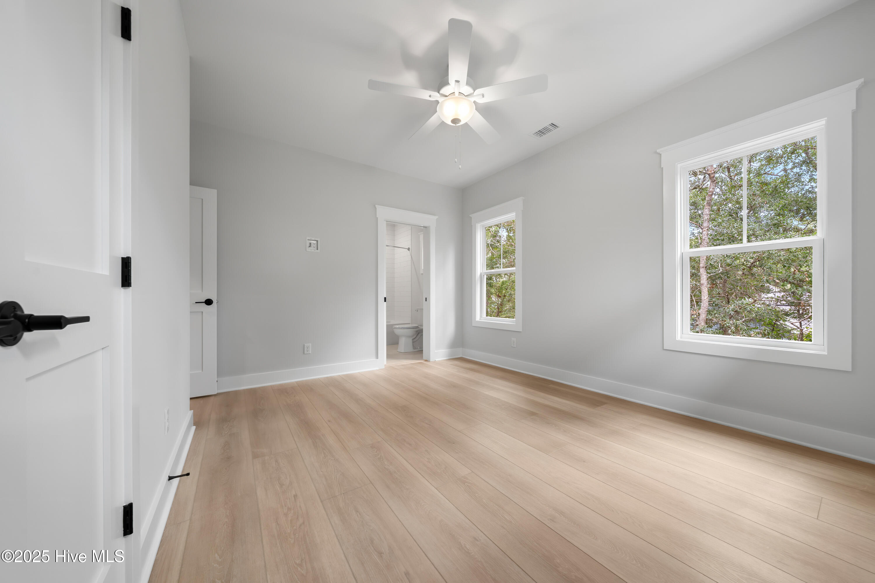 232 NE 38th Street
