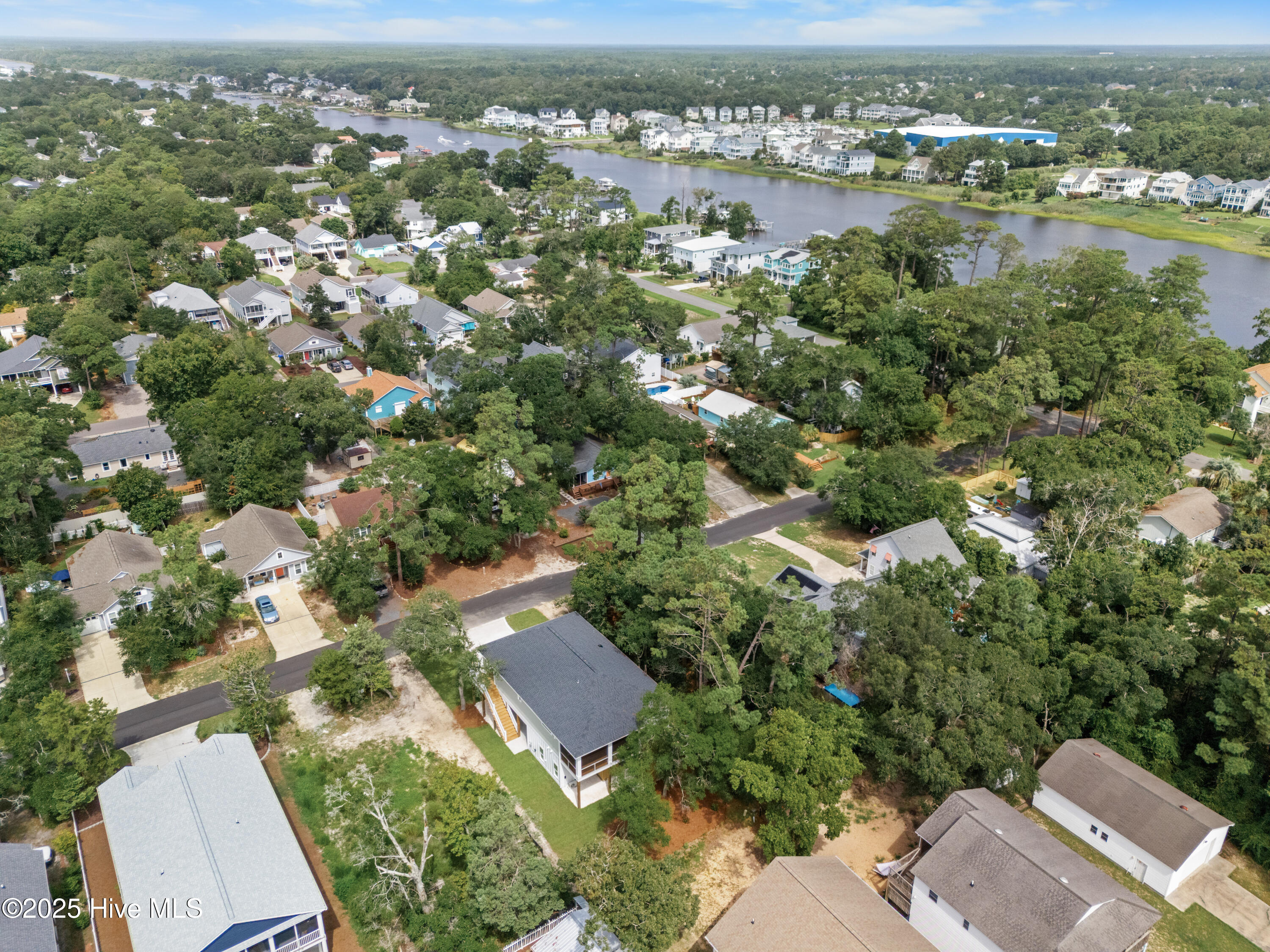 232 NE 38th Street