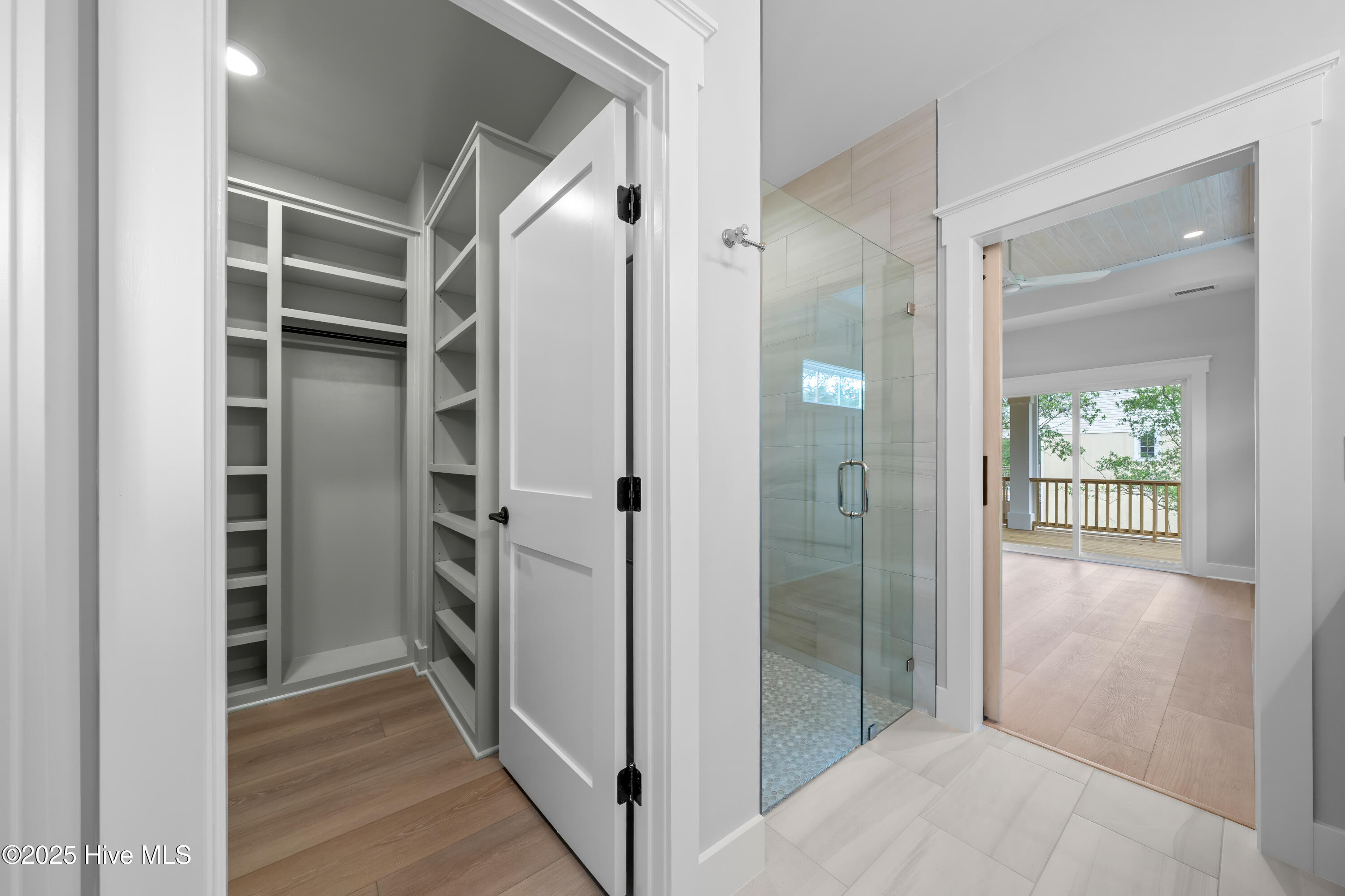 232 NE 38th Street