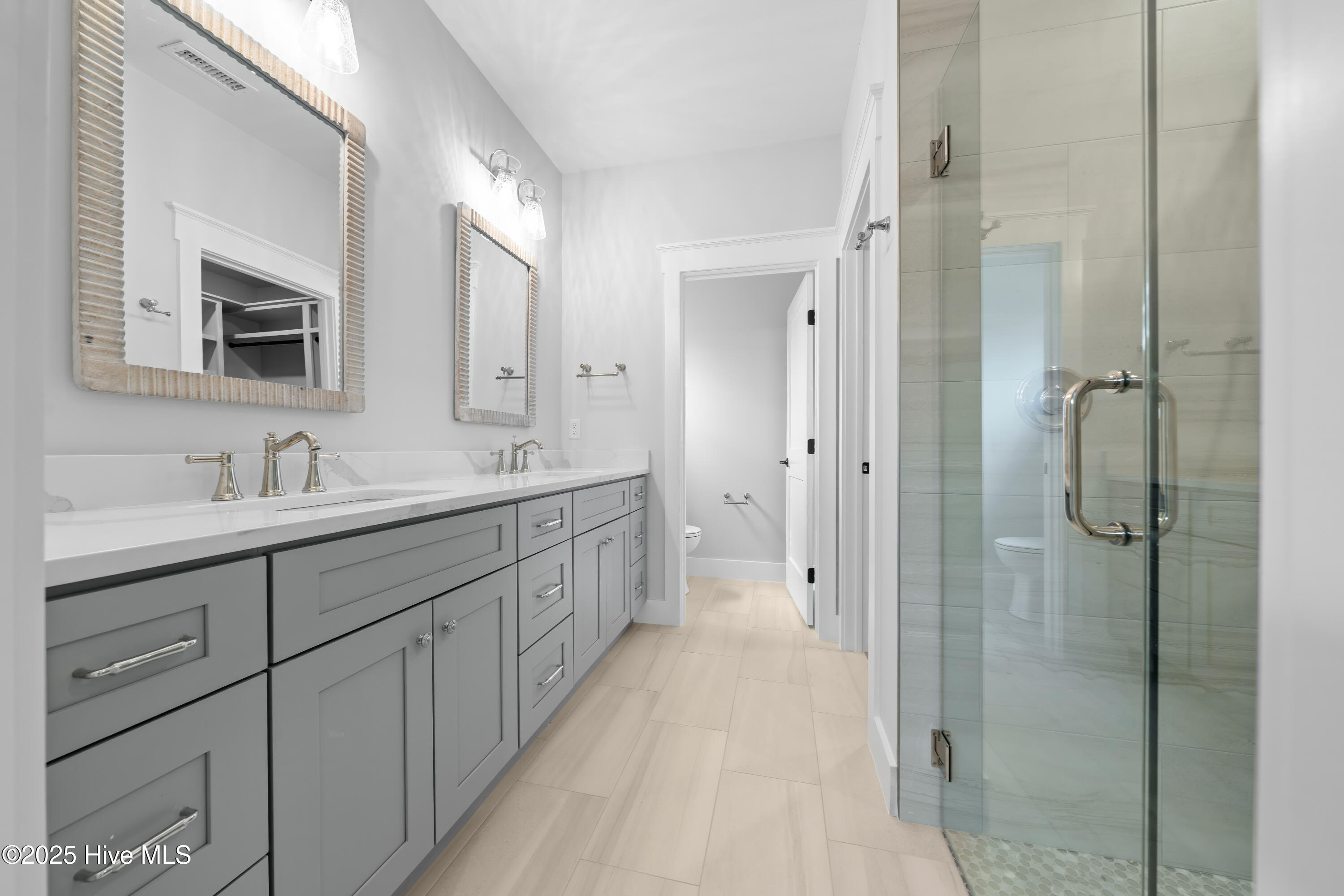 232 NE 38th Street