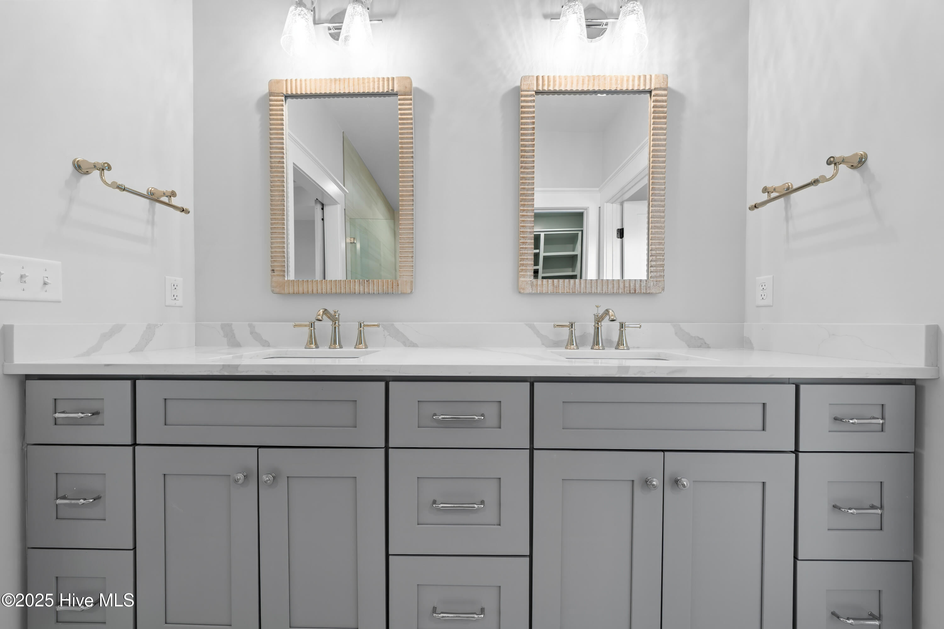 232 NE 38th Street