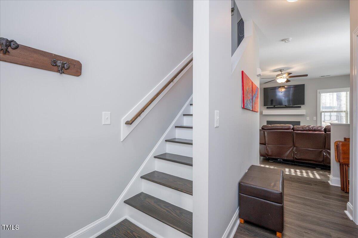 1403 Pineview Drive