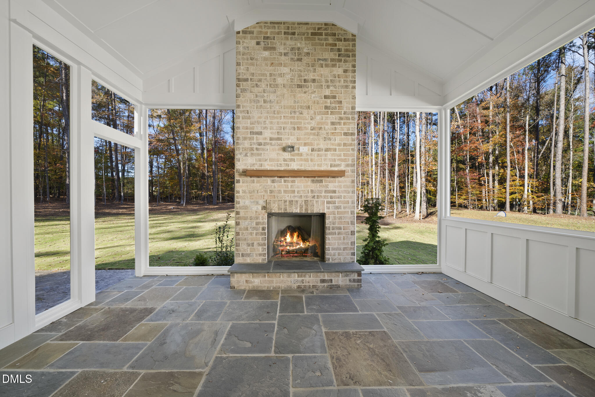 1528 Lake Adventure Court