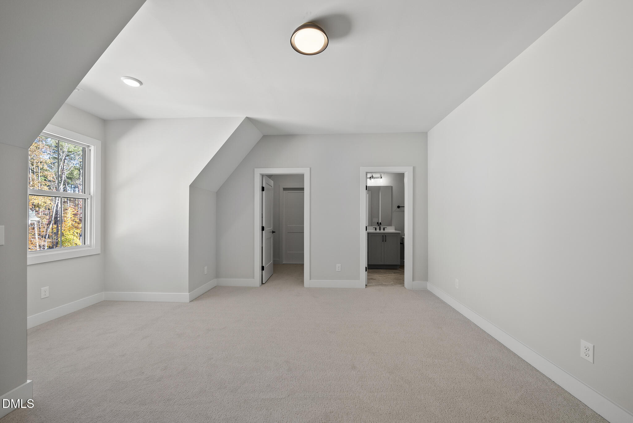 1528 Lake Adventure Court