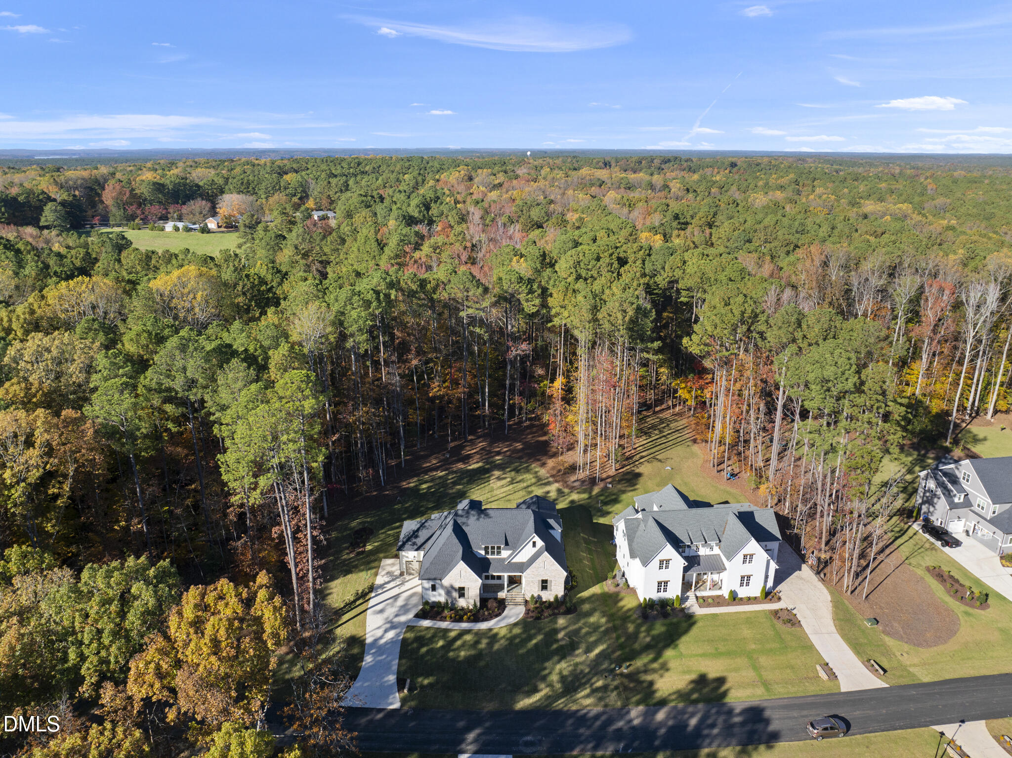 1528 Lake Adventure Court