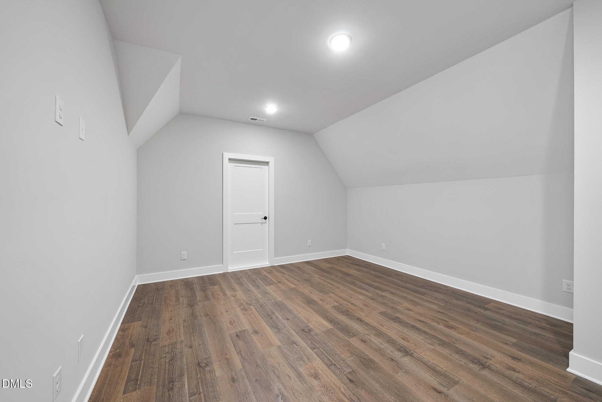 1528 Lake Adventure Court