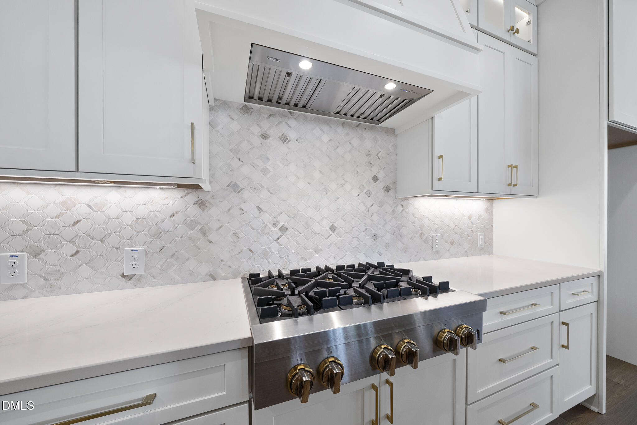 1528 Lake Adventure Court