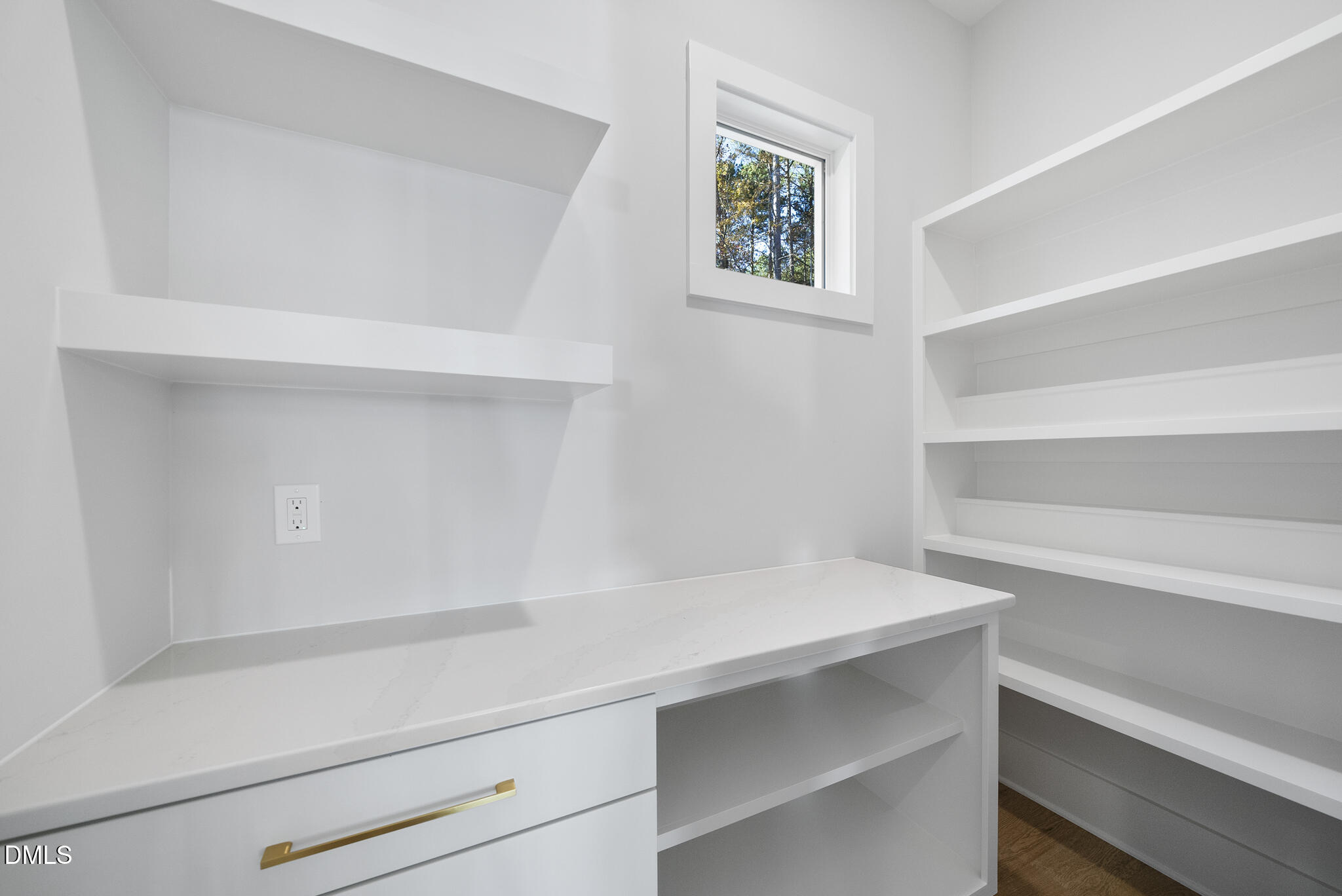 1528 Lake Adventure Court