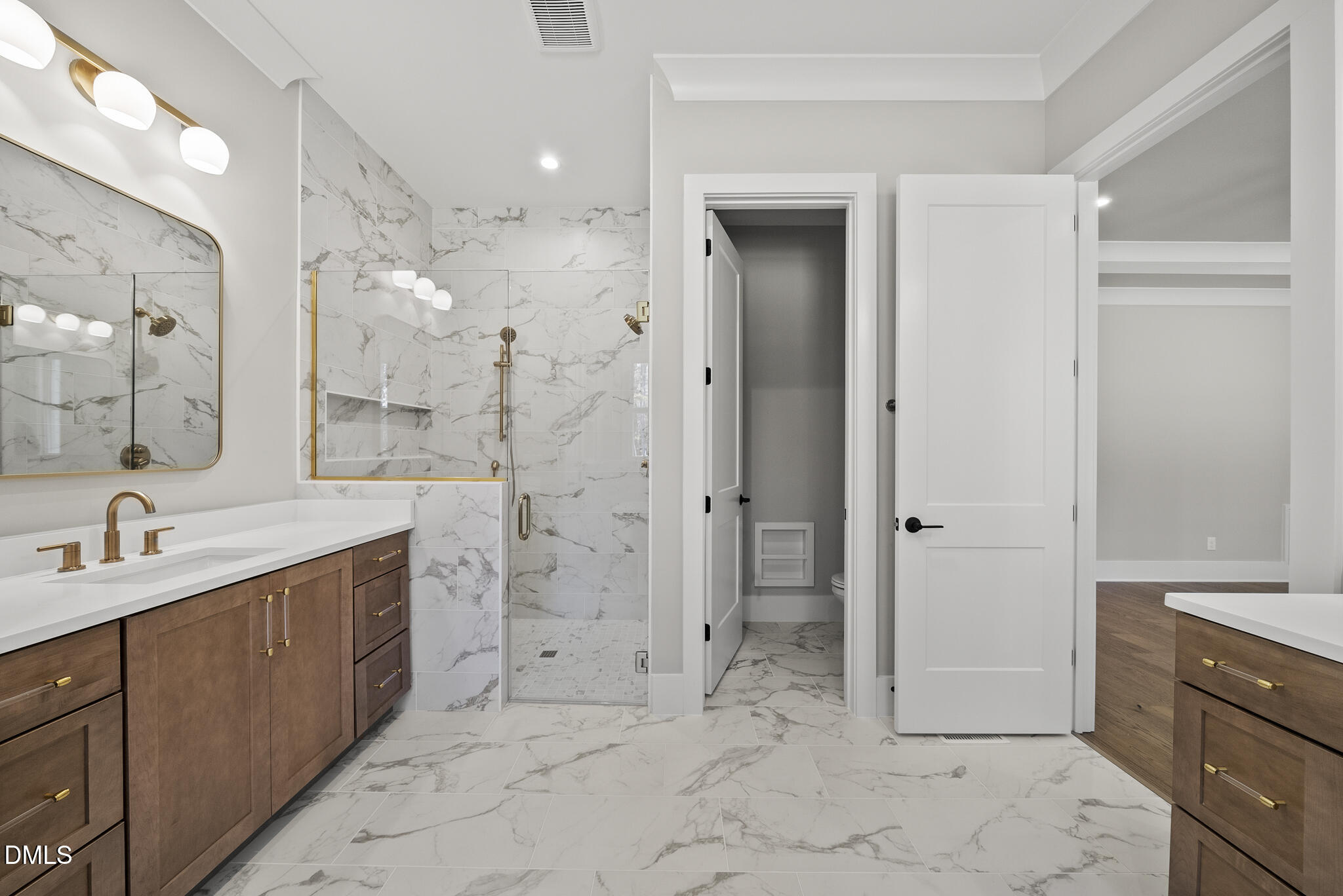 1528 Lake Adventure Court