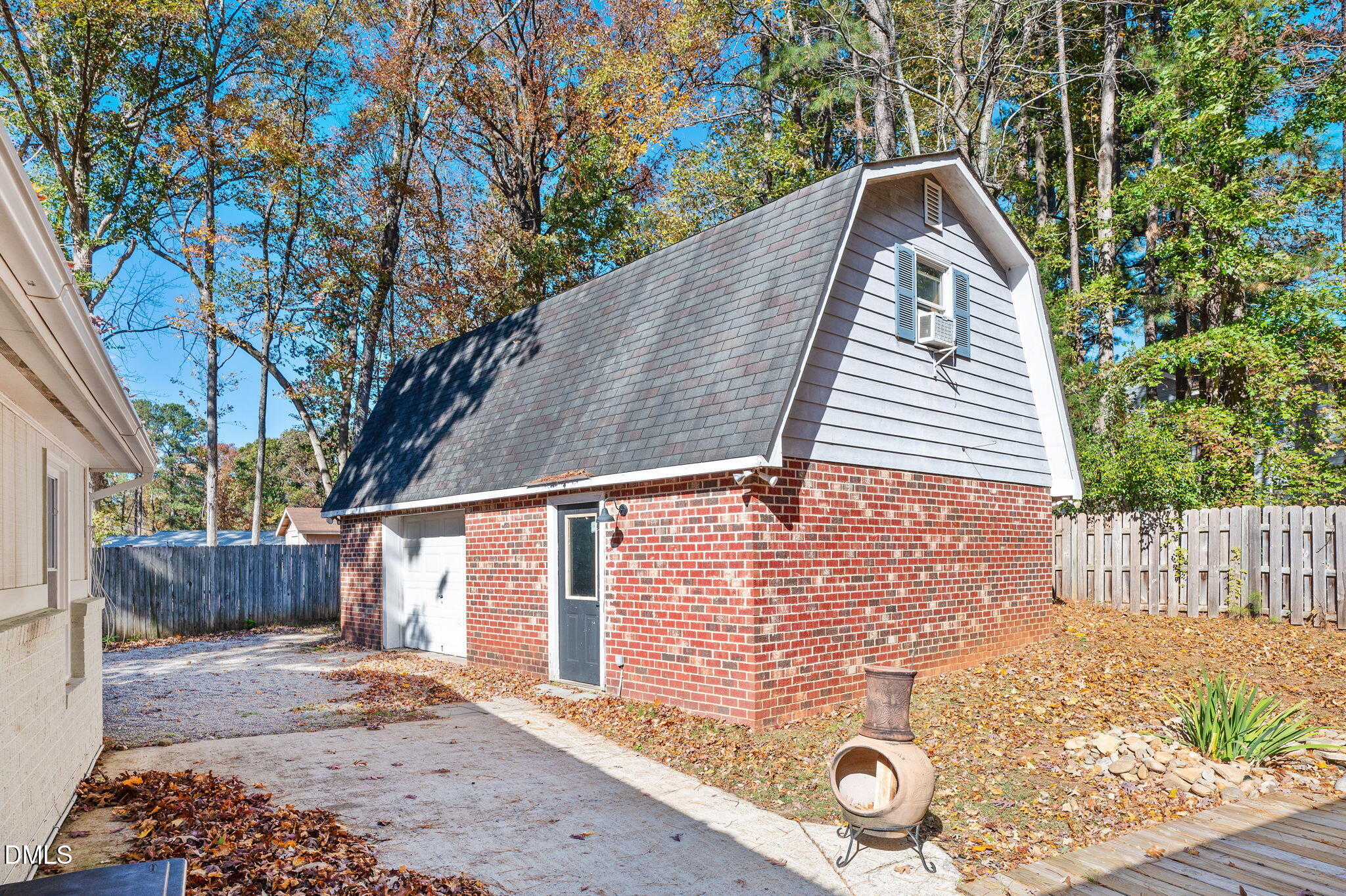 102 Castill Place