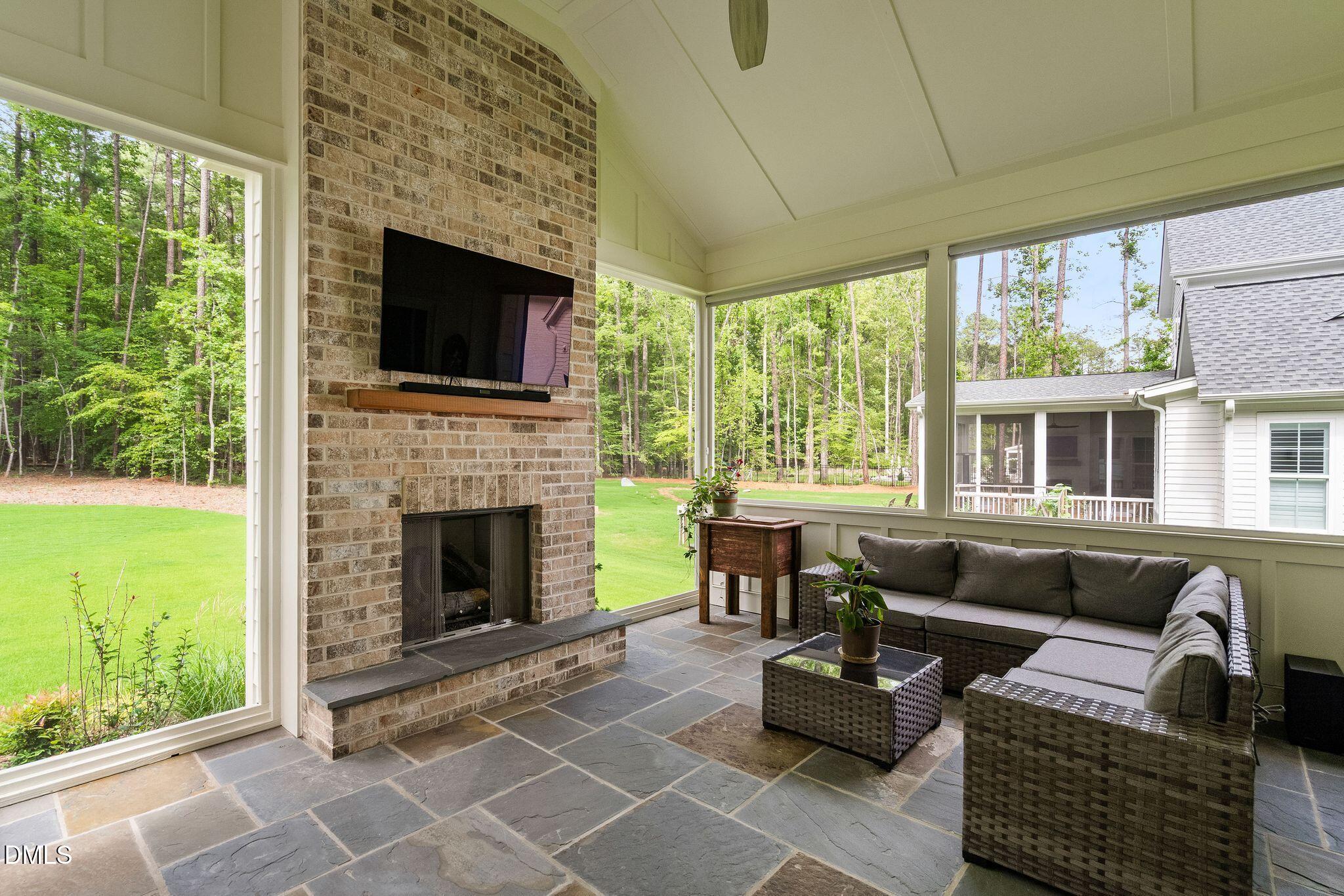 1528 Lake Adventure Court