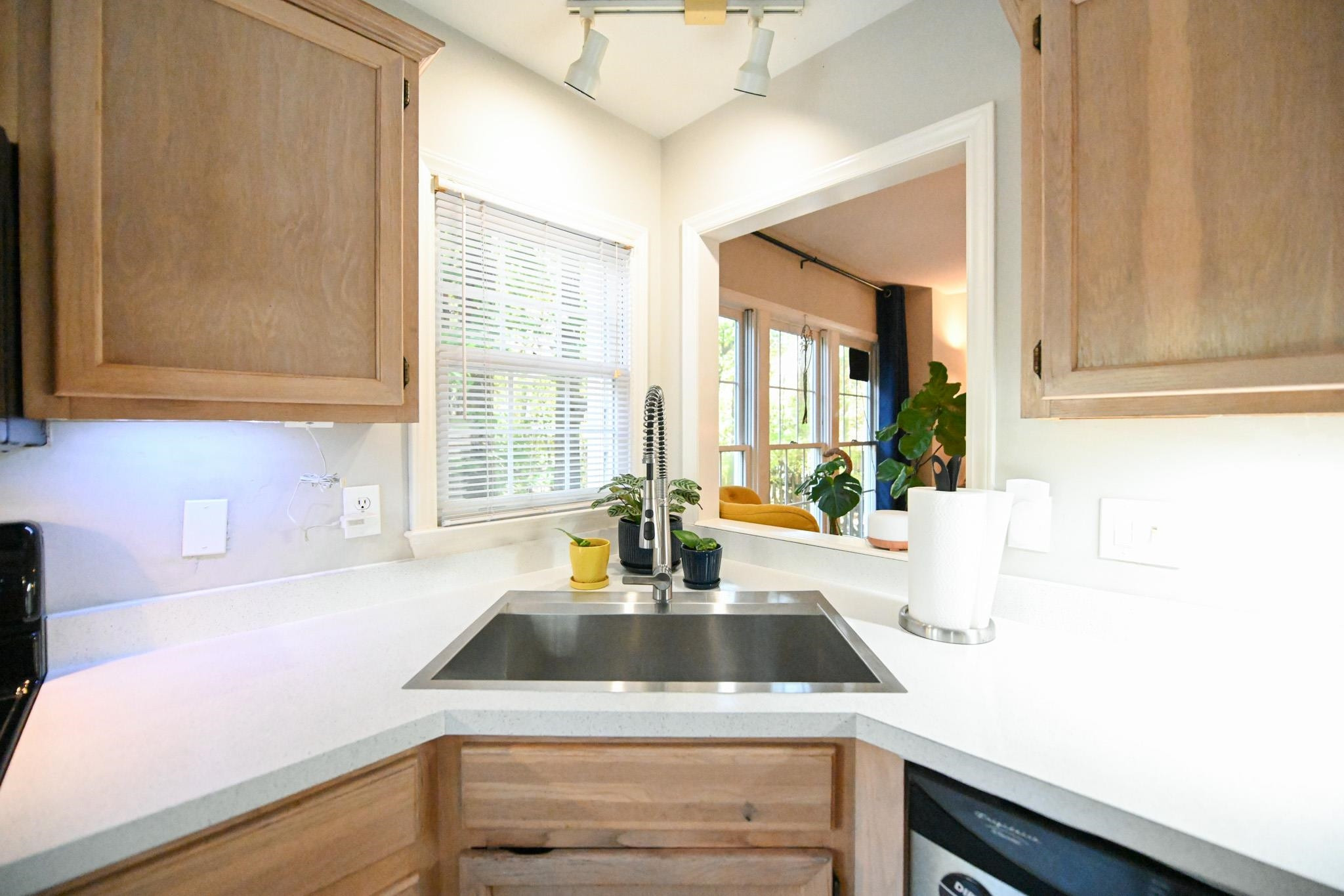 2404 Fields Of Broadlands Drive