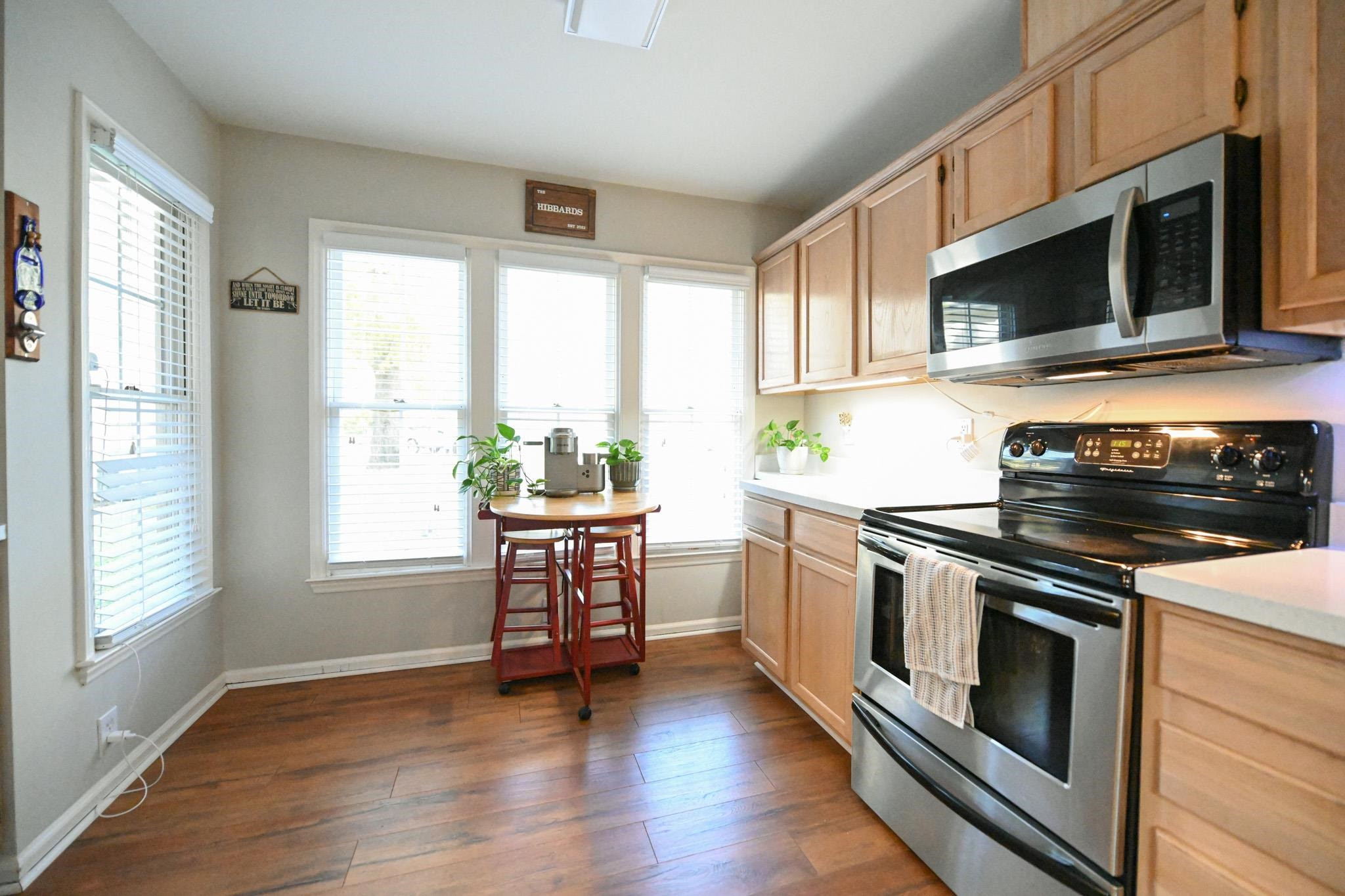 2404 Fields Of Broadlands Drive