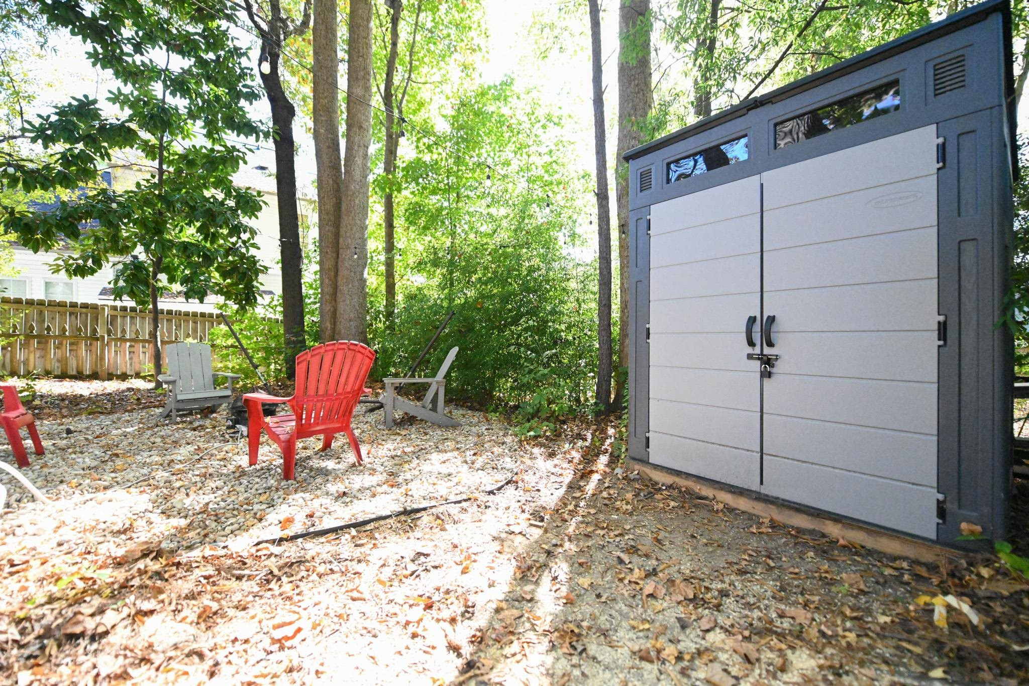 2404 Fields Of Broadlands Drive