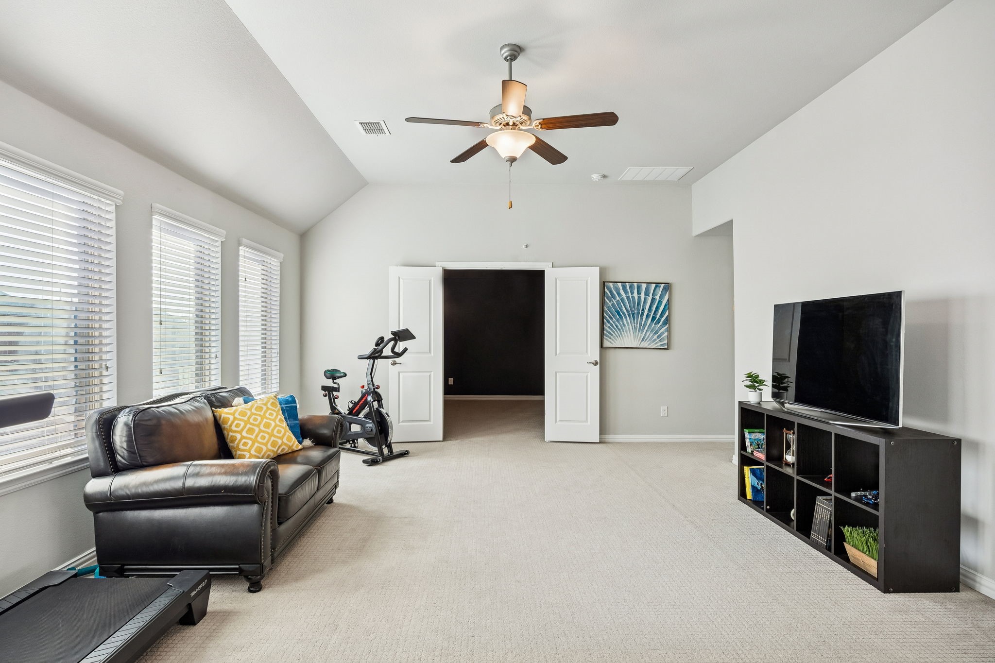 6333 Hall Road