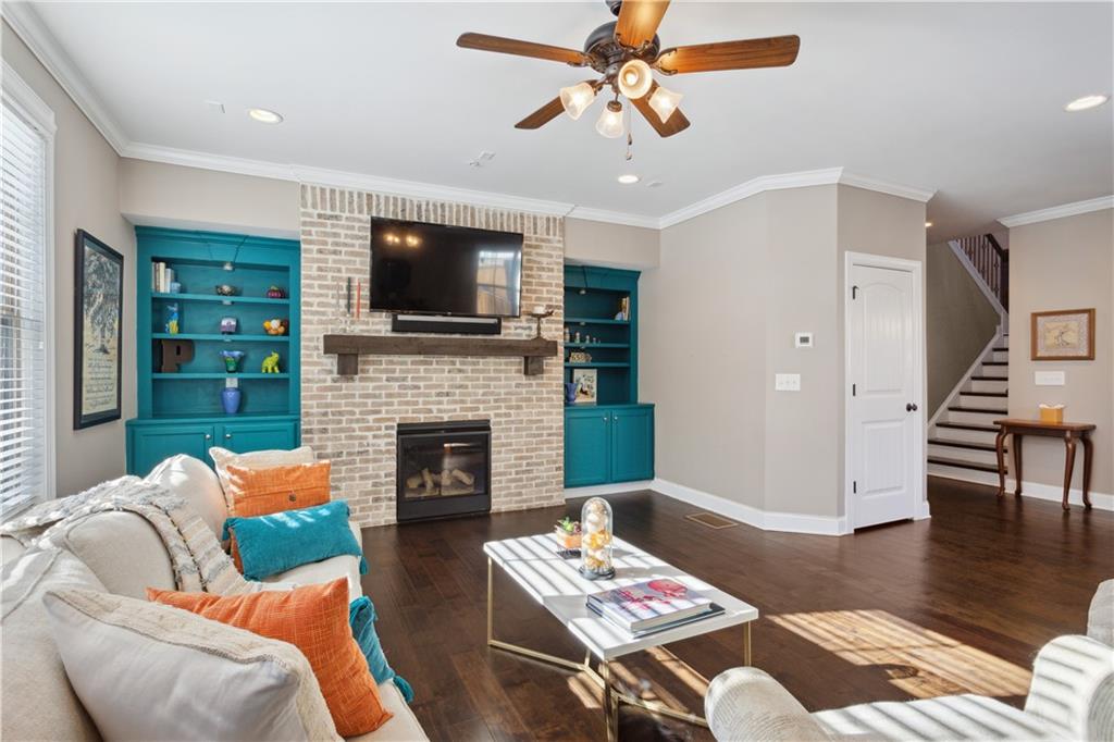 596 Henry Drive