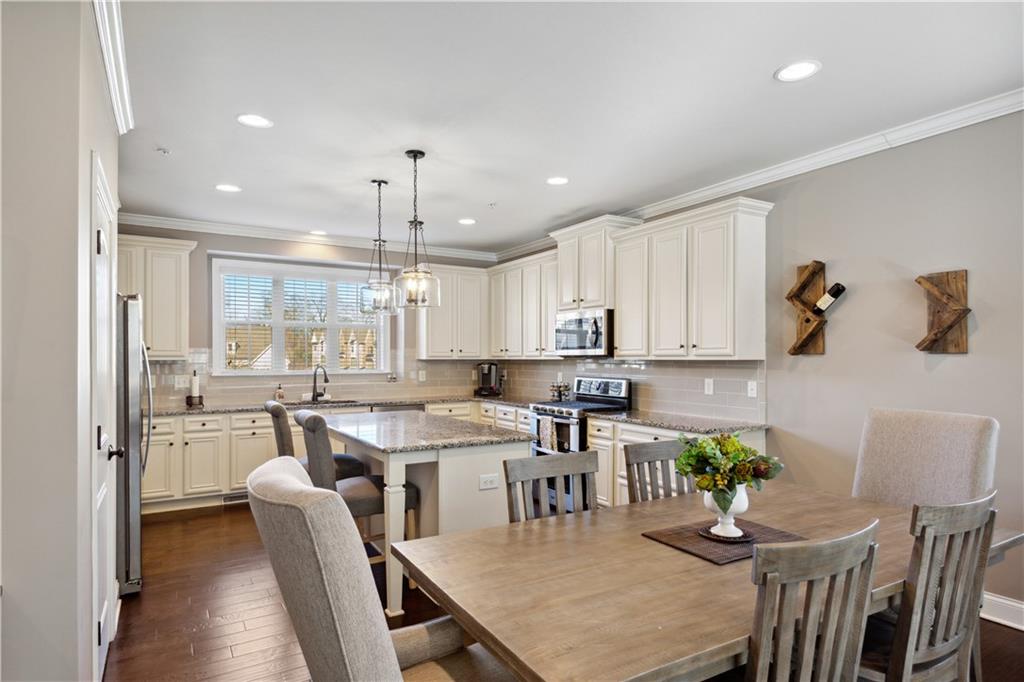 596 Henry Drive