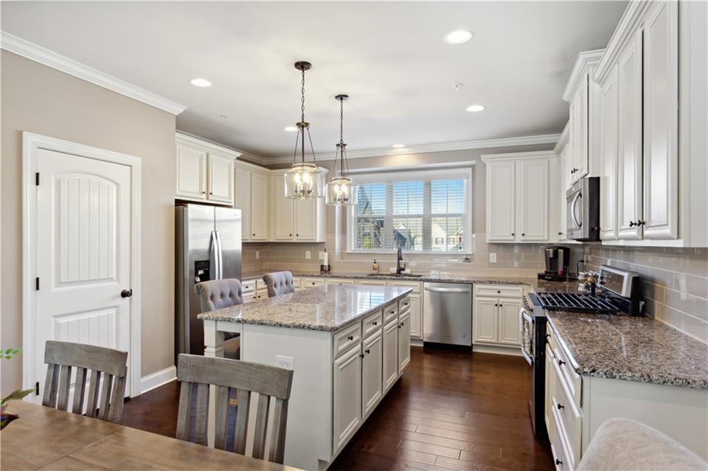 596 Henry Drive