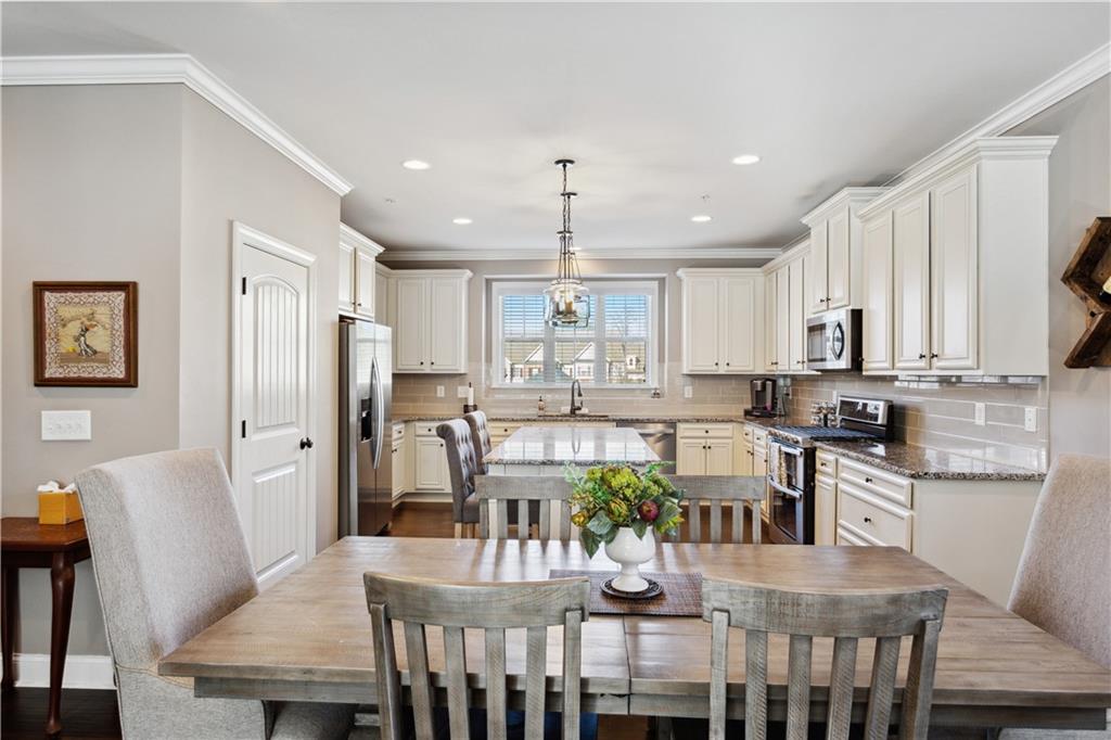 596 Henry Drive
