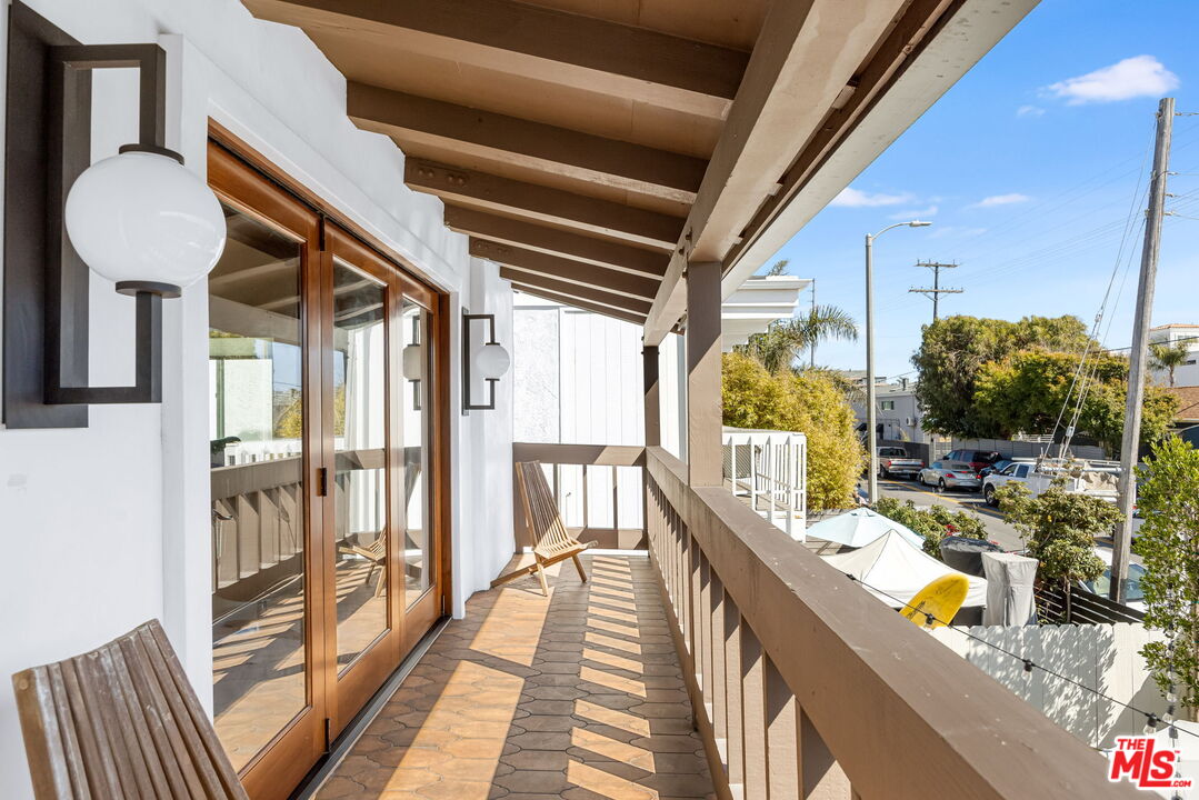 2908 Pacific Ave