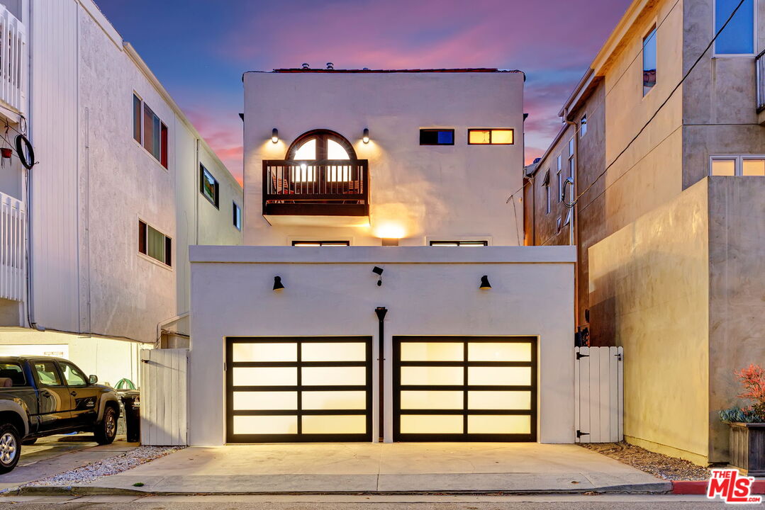 2908 Pacific Ave