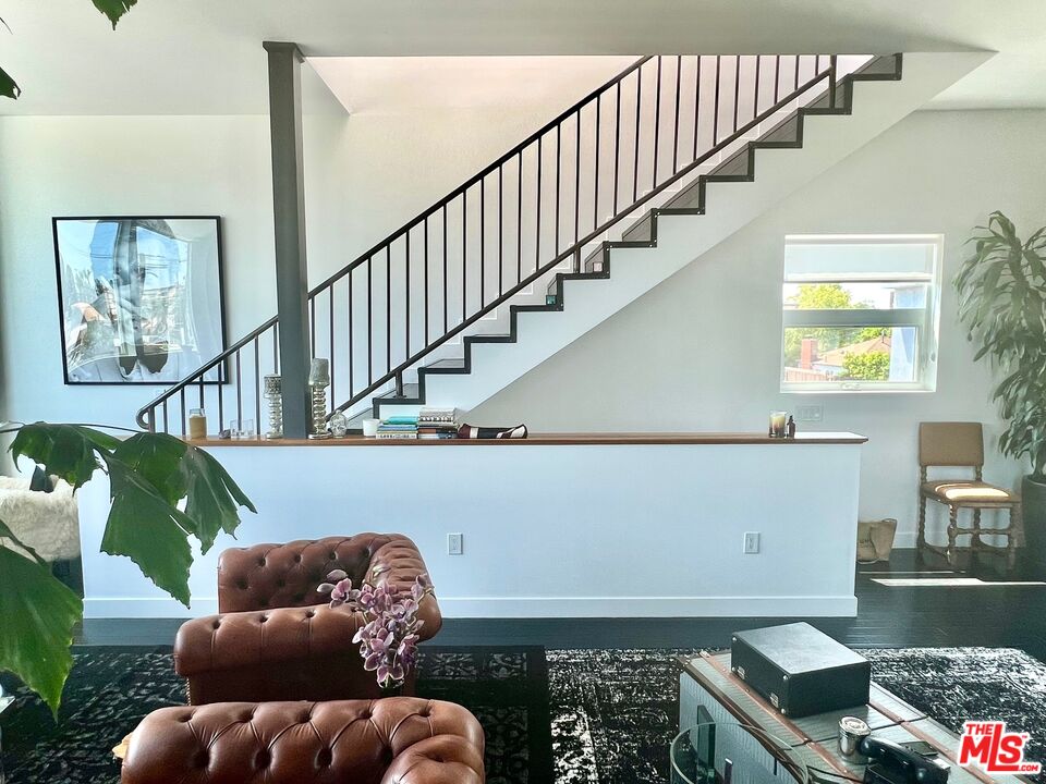 2513 Lincoln Blvd