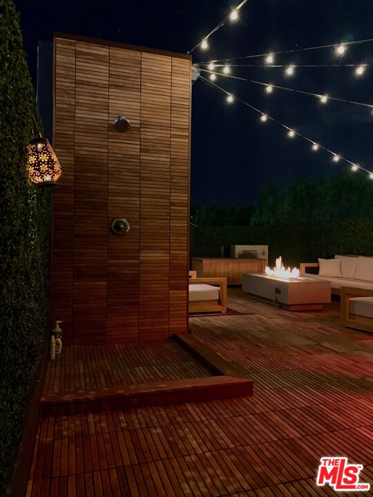 2513 Lincoln Blvd