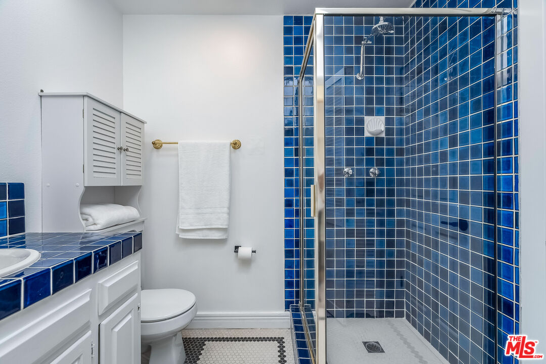 2622 2nd St Unit: 2