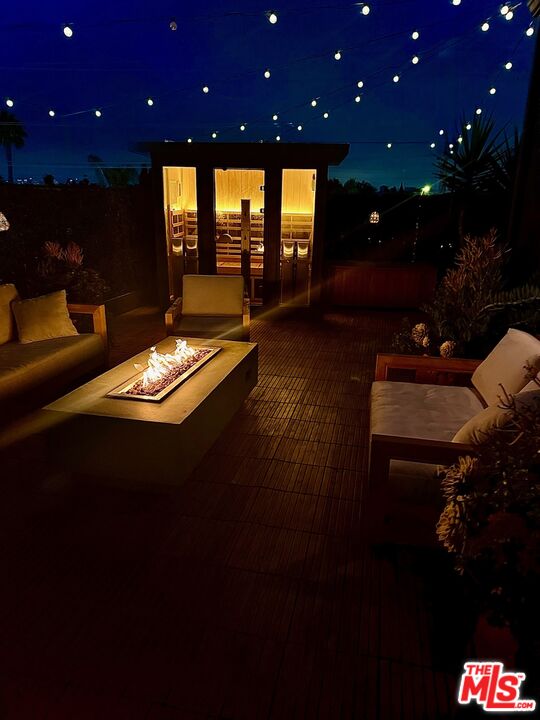 2513 Lincoln Blvd