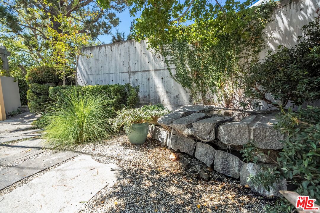 1394 Miller Dr