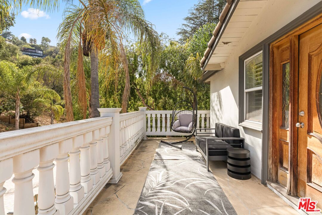 3200 Oakley Dr