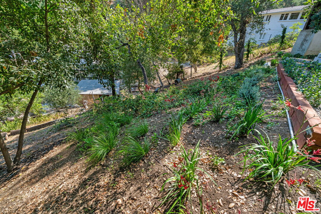 3200 Oakley Dr