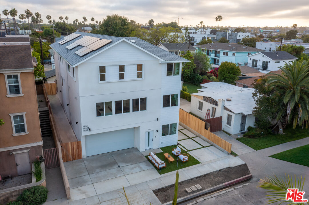 5832 David Ave Unit: 3