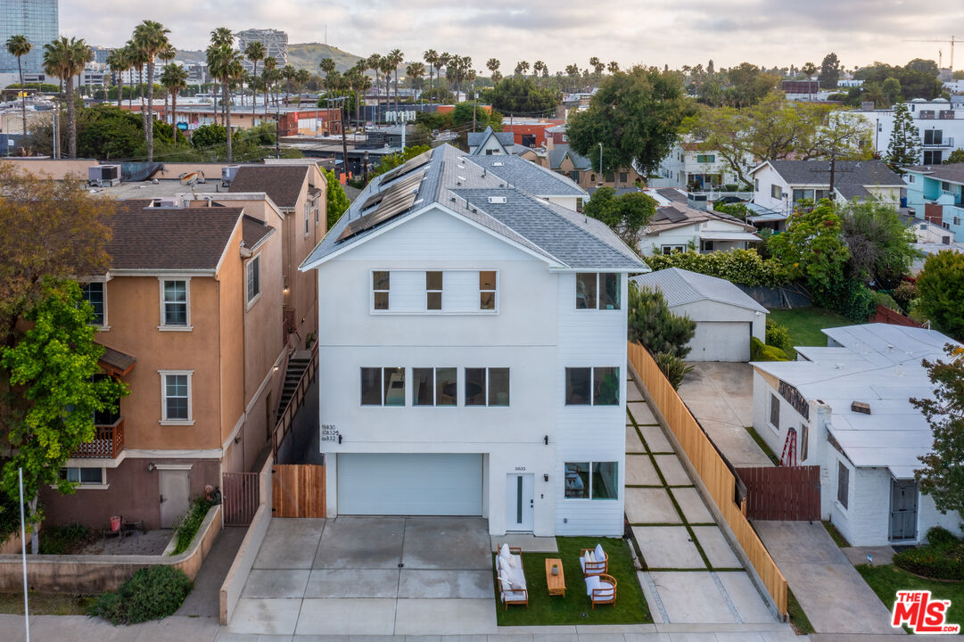 5832 David Ave Unit: 3