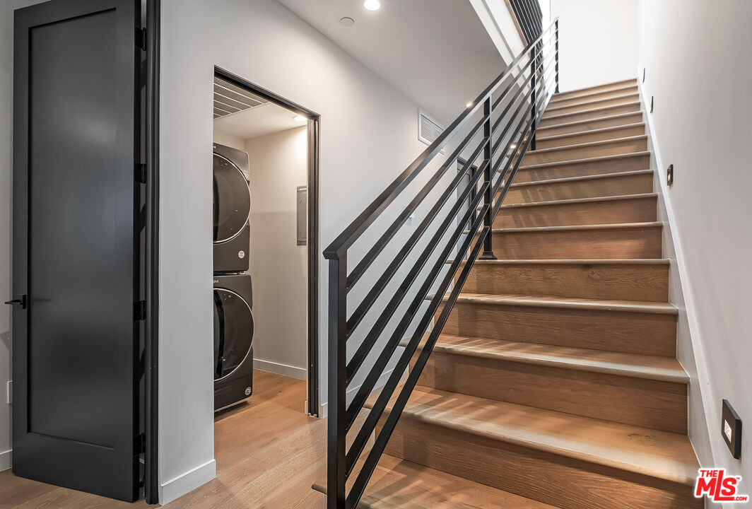4427 Studio Pl